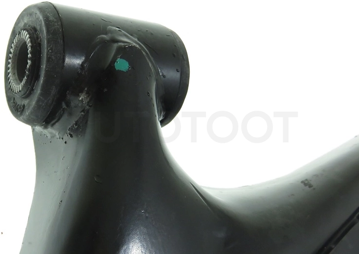 Рычаг передней подвески нижний правый -STD65134300 Sat для FORD FIESTA, MAZDA 2 (DEMIO)