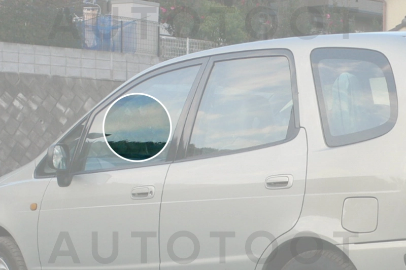 Стекло переднее левое опускное -  для TOYOTA COROLLA SPACIO