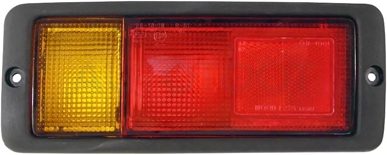 Фонарь в задний бампер Mitsubishi Pajero 91-00 / Montero 91-99 / RVR 91-99 (Слева)