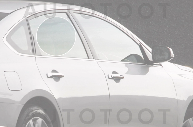 Стекло заднее правое опускное -  для NISSAN TEANA