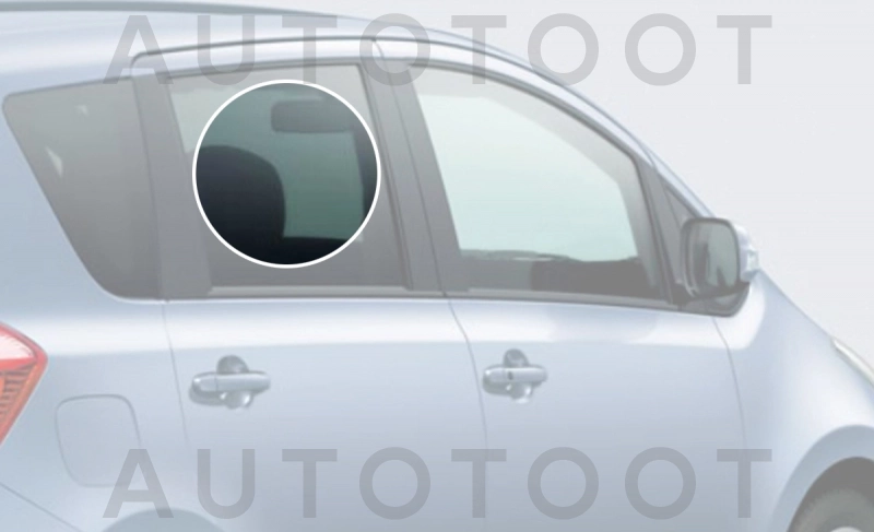 Стекло заднее правое опускное -  для TOYOTA RACTIS