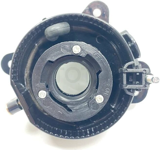 Фара противотуманная левая (круглая) -ST4412035L Sat для VOLKSWAGEN TOUAREG, VOLKSWAGEN CRAFTER, VOLKSWAGEN TRANSPORTER, SKODA FABIA