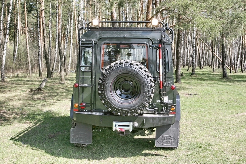 Land Rover Defender Бампер РИФ силовой задний под лебедку. - Артикул RIFDEF20300 - Производитель Риф - Фото, Отзывы, Цены