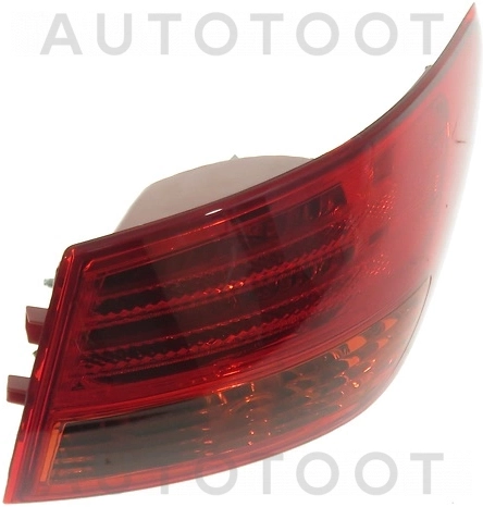 Фонарь задний правый -  для NISSAN BLUEBIRD SYLPHY