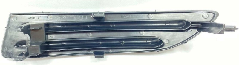Заглушка переднего бампера правая -STTY28000CA1 Sat для TOYOTA COROLLA, TOYOTA COROLLA FIELDER, TOYOTA RUNX, TOYOTA ALLEX