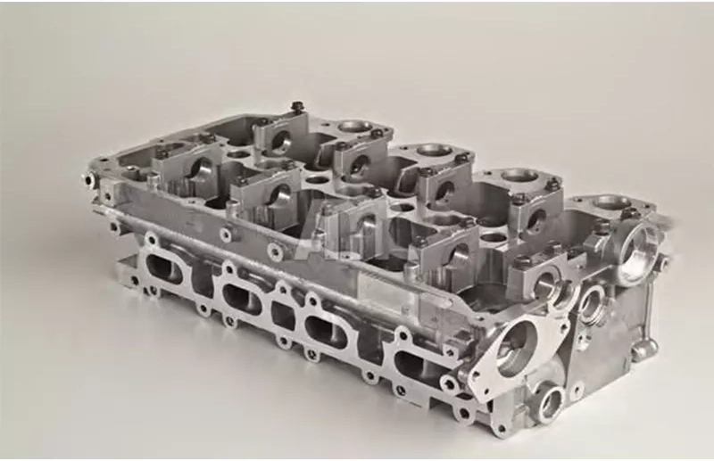 Головка блока Mitsubishi L200, Pajero Sport 4D56 2005