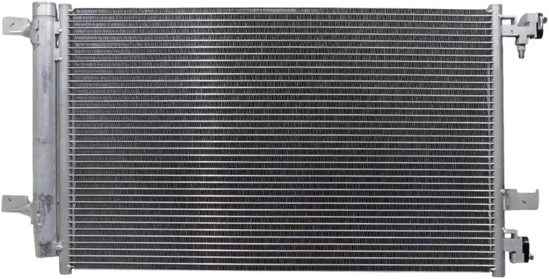 Радиатор кондиционера Chevrolet Cruze 09-18 / Daewoo Lacetti 08-11 / Opel Astra 09-15 / Insignia 08-17 / Zafira 11-16 / Chevrolet Orlando 11-15 / Opel Astra GTC 09-15