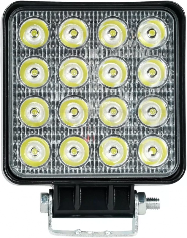Фара светодиод. квадратная, 16LED, направленный свет, 48Вт, 112x112x47мм, 12/24В, PRO - Артикул ALED130 - Производитель Airline - Фото, Отзывы, Цены