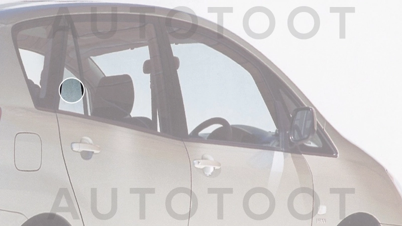 Стекло форточки (уголок) задней правой двери -  для TOYOTA COROLLA SPACIO, TOYOTA COROLLA VERSO