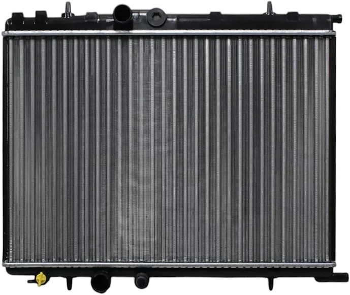Радиатор Citroen Berlingo 96-22 / C4 04-11 / Xsara 97-06 / Xsara Picasso 99-09 / Peugeot 206 98-09 / 207 06-15 / 307 01-08 / Partner 96-12