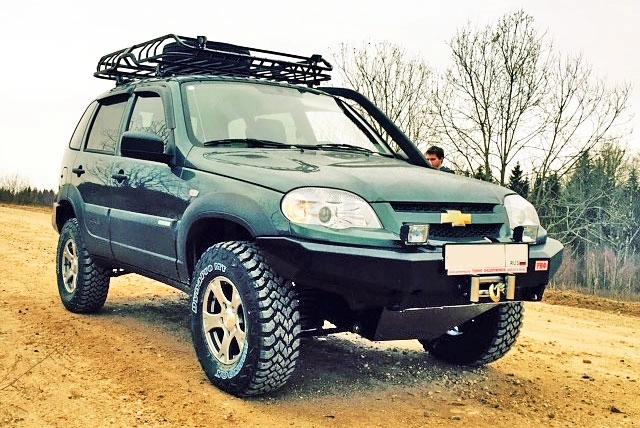 Chevrolet Niva Бампер РИФ силовой передний Chevrolet Niva без защитной дуги - Артикул RIFCHN10306 - Производитель Риф - Фото, Отзывы, Цены