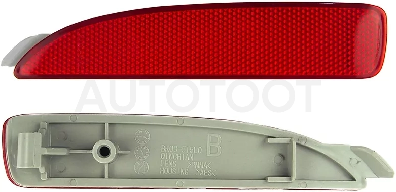 Отражатель Mazda 3 03-19 / 6 12-18 (у каждой модели своя сторона применимоости)