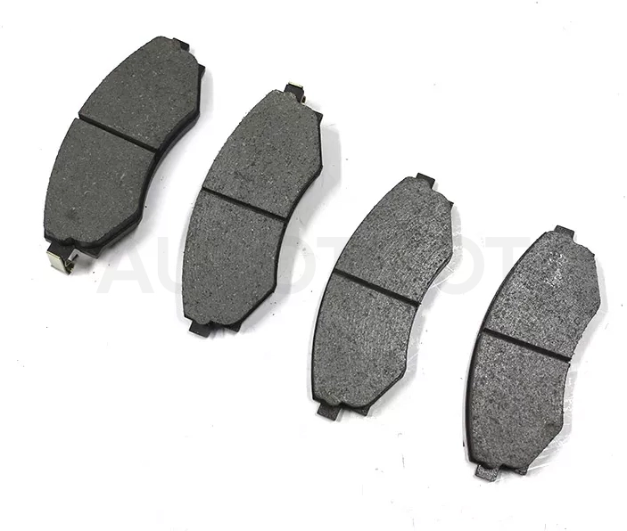 Колодки тормозные (Спереди) Nissan Serena 91-01 / Toyota Hilux Pick Up 04-11 / Hyundai Galloper 97-03 / Nissan Largo 93-99 / Prairie 88-95