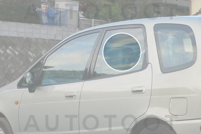 Стекло заднее левое опускное -  для TOYOTA COROLLA SPACIO