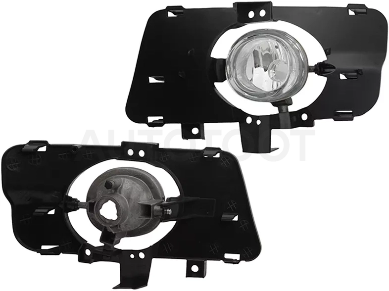 Фара противотуманная (Слева/ 4D SED) Mazda 3 03-06 / Axela 03-06