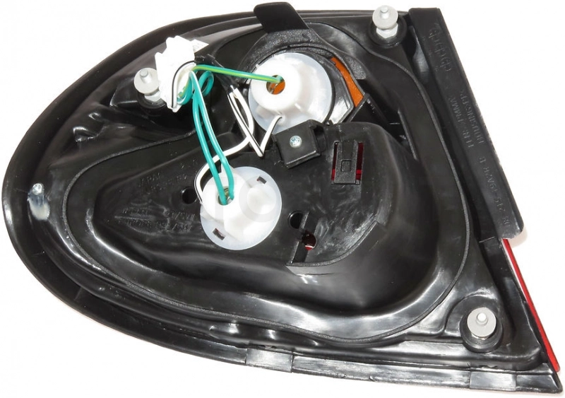 Фонарь задний правый (седан) -NNALM95740RYR Bodyparts для NISSAN ALMERA, NISSAN PULSAR