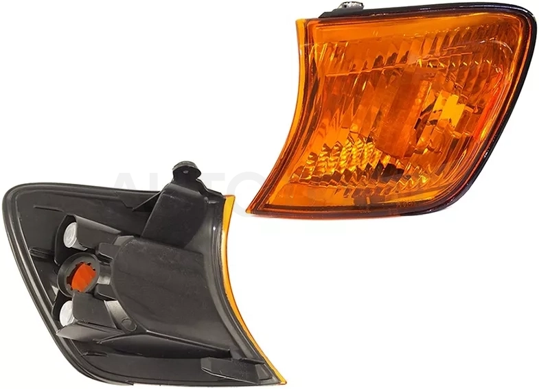 Габарит Toyota Ipsum (SXM10) 98-01 (Слева) - Артикул ST4426L - Производитель Sat - Фото, Отзывы, Цены