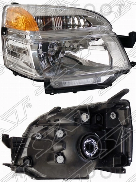 Фара правая -  для TOYOTA VOXY