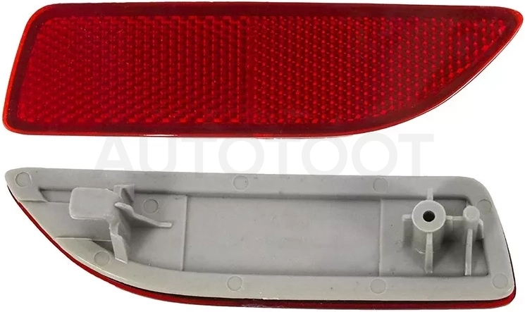 Отражатель Toyota Corolla (E150) 10-13 / Corolla USA (E150) 10-13 (Слева)