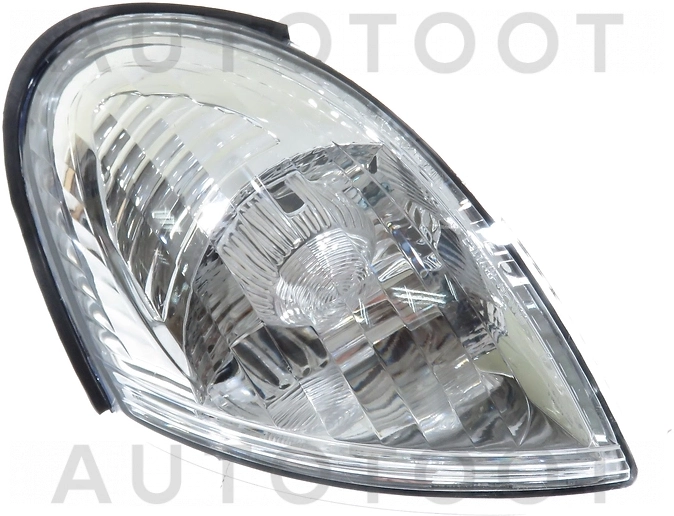 Указатель поворота угловой правый (под 1 ламповую фару) -ST2151592R Sat для NISSAN BLUEBIRD SYLPHY, NISSAN ALMERA