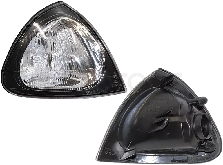 Габарит Toyota Avensis (T220) 97-03 / Caldina (T210) 97-02 (Справа) - Артикул 185457012B - Производитель Tyc - Фото, Отзывы, Цены