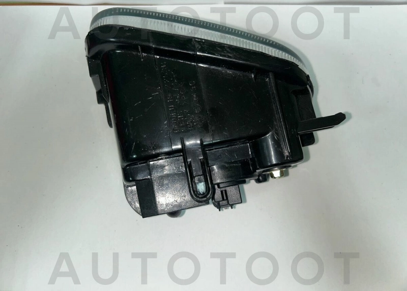 Фара противотуманная правая -  для NISSAN ALMERA, NISSAN BLUEBIRD SYLPHY, NISSAN SUNNY, NISSAN BASSARA, NISSAN TINO