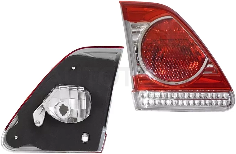 Фонарь в крышку багажника Toyota Corolla (E150) 10-13 / Corolla USA (E150) 10-13 (Слева)
