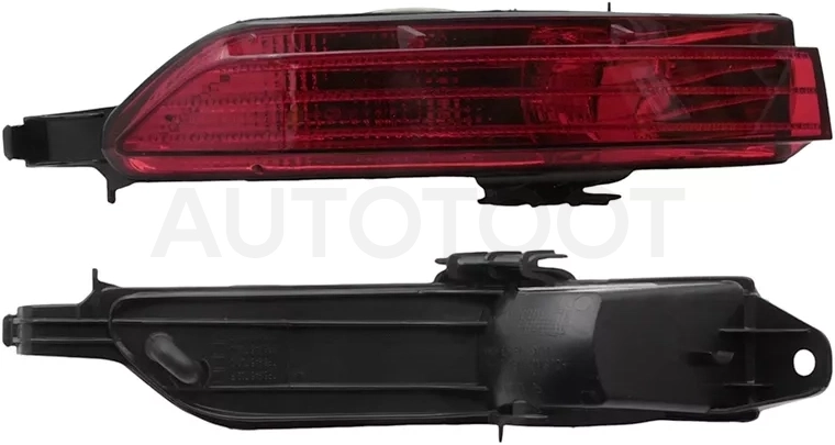 Фонарь в задний бампер Volkswagen Touareg 10-14 (Справа) - Артикул ST44129T4R - Производитель Sat - Фото, Отзывы, Цены