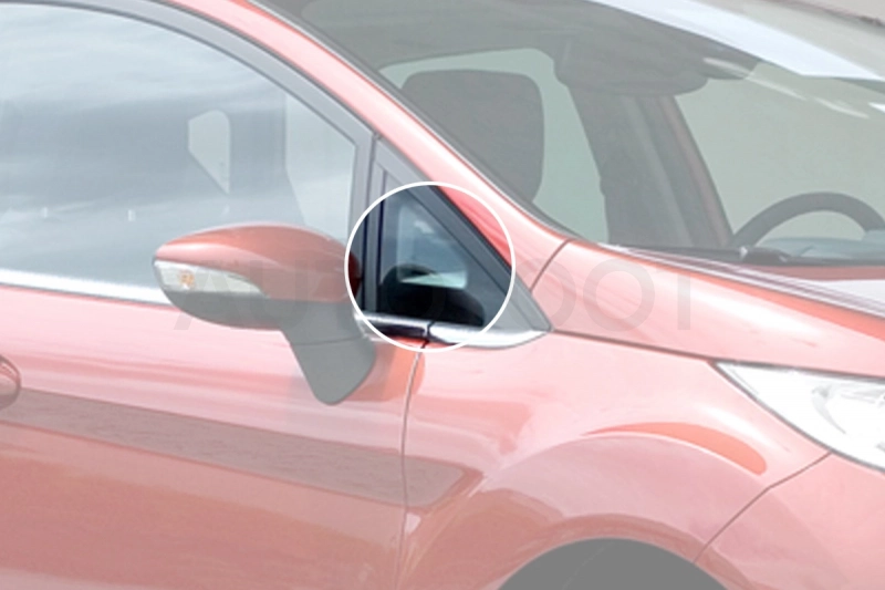 Стекло форточки (уголок) переднее правое -  для FORD FIESTA
