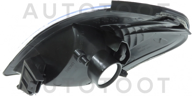 Указатель поворота угловой правый (под 1 ламповую фару) -ST2151592R Sat для NISSAN BLUEBIRD SYLPHY, NISSAN ALMERA
