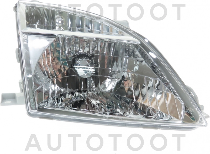 Фара правая -  для TOYOTA NADIA