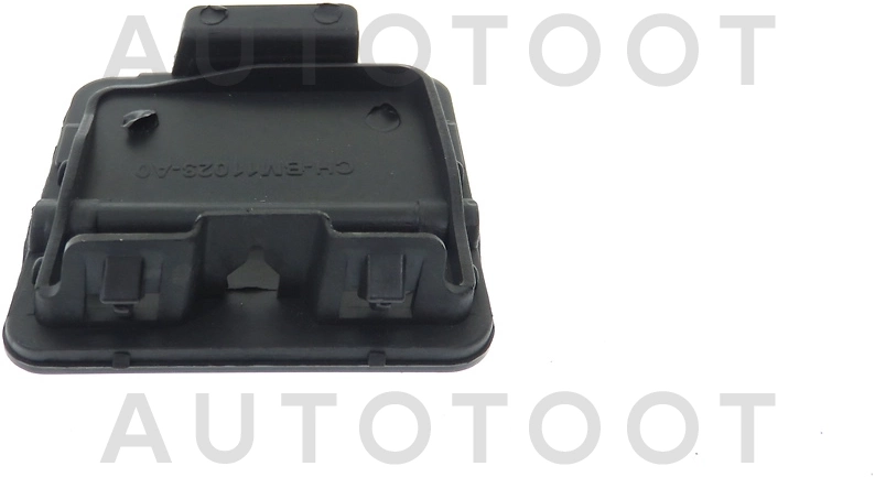 Заглушка в задний бампер под крюк -  для BMW 5SERIES