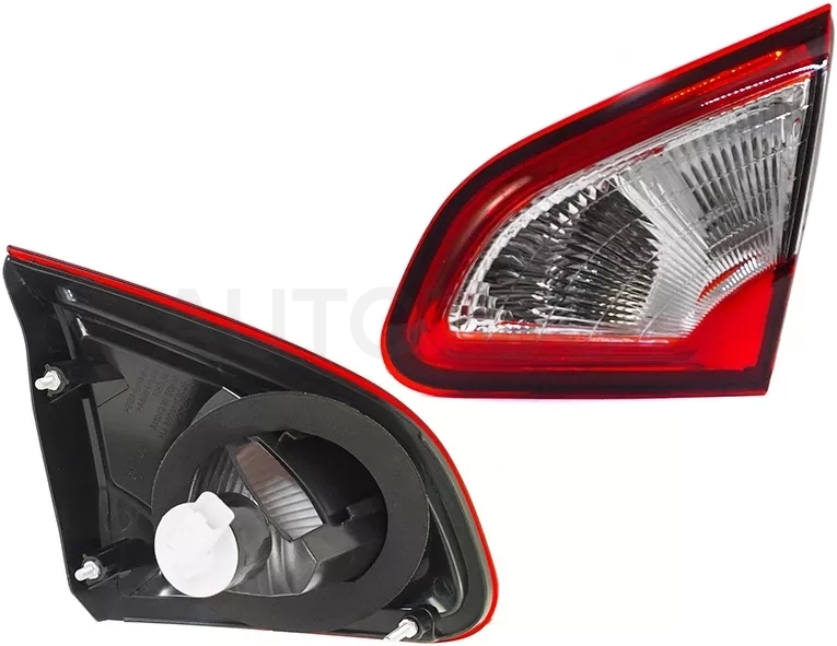 Фонарь в крышку багажника Nissan Qashqai 10-13 / Dualis 10-14 / Qashqai+2 10-14 (Справа)