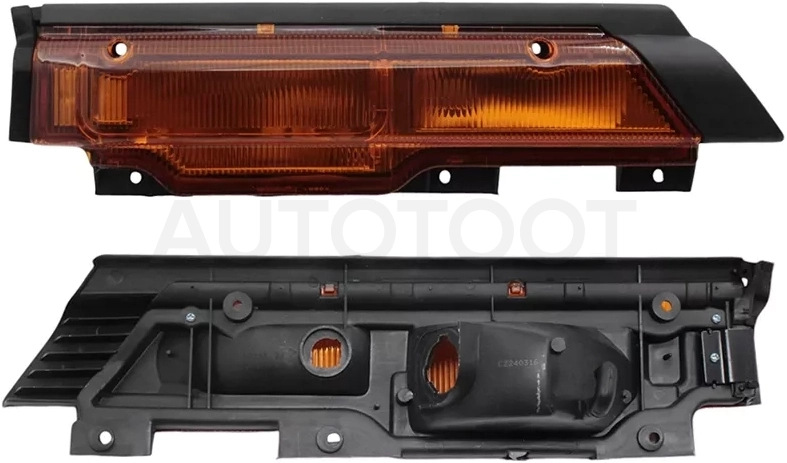 Поворот в дверь Mitsubishi Fuso Canter FE5 93-02 / Fuso Canter FE6 93-02 (Справа)