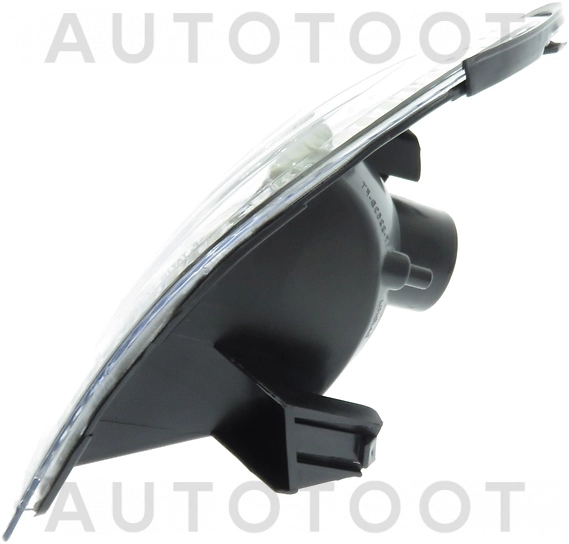 Указатель поворота угловой правый (под 1 ламповую фару) -ST2151592R Sat для NISSAN BLUEBIRD SYLPHY, NISSAN ALMERA