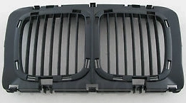 Решетка радиатора центральная -BM07005GAC Tyg для BMW 5SERIES