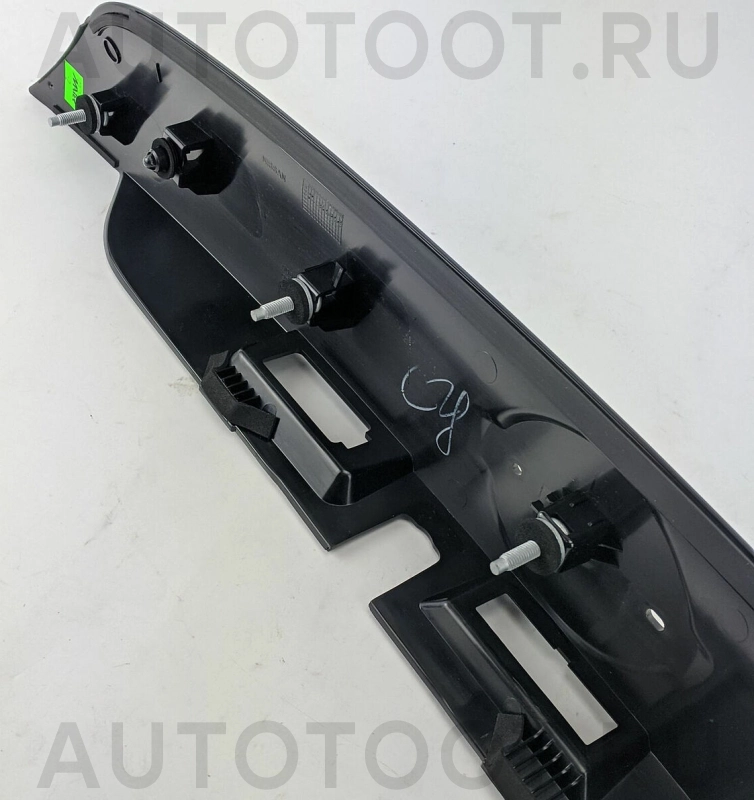 Молдинг крышки багажника -  для NISSAN QASHQAI