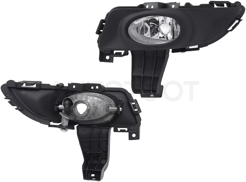 Фара противотуманная (Слева/ 4D SED/ С креплением 03-06) Mazda 3 03-09 / Axela 03-09