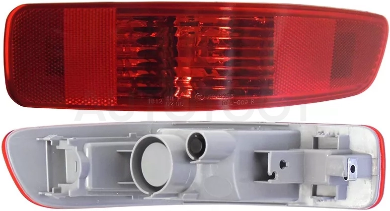 Фонарь в задний бампер Mitsubishi Outlander 05-12 / Citroen C-Crosser 07-12 (Справа)