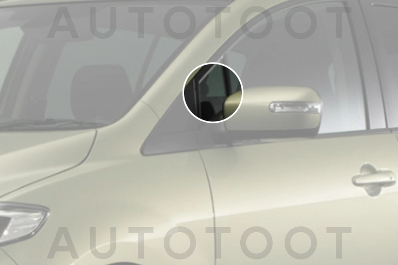 Стекло форточки (уголок) переднее левое -  для MAZDA 5 (PREMACY)