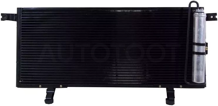 Радиатор кондиционера Mitsubishi Pajero iO 98-07 / Pajero Pinin 98-05