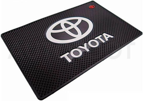 Toyota Коврик панели противоскользящий SW плоский с большой эмблемой 185*115*2мм - Артикул HX01TOYOTA - Производитель TechWit - Фото, Отзывы, Цены