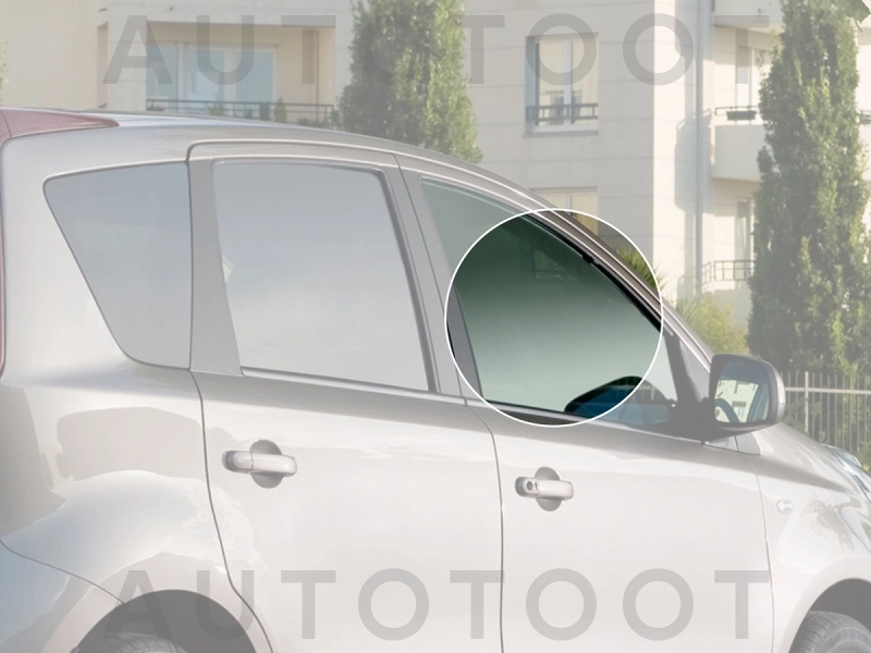 Стекло переднее правое опускное -  для NISSAN NOTE