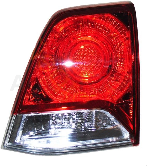 Фонарь в крышку багажника правый