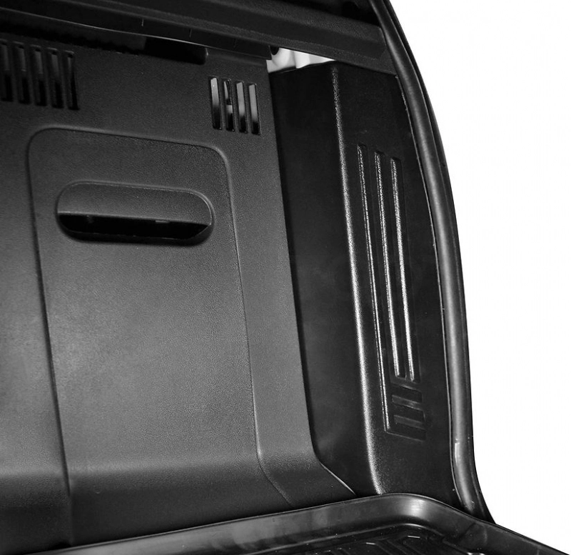 RENAULT Duster 2012- Внутренняя облицовка задних фонарей (2 шт) (ABS) - Артикул RDU112401 - Производитель PT Group - Фото, Отзывы, Цены