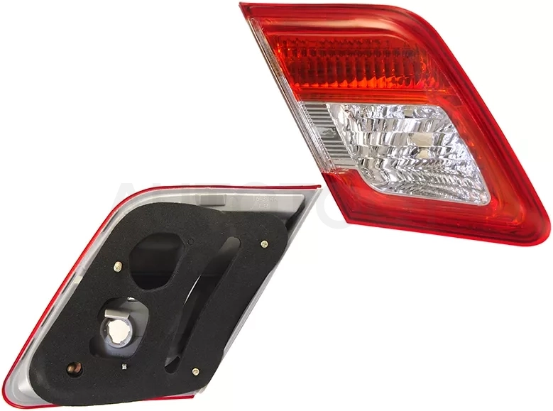 Фонарь в крышку багажника Toyota Camry (XV40) 06-11 / Camry UAE/USA 09-11 (Слева)