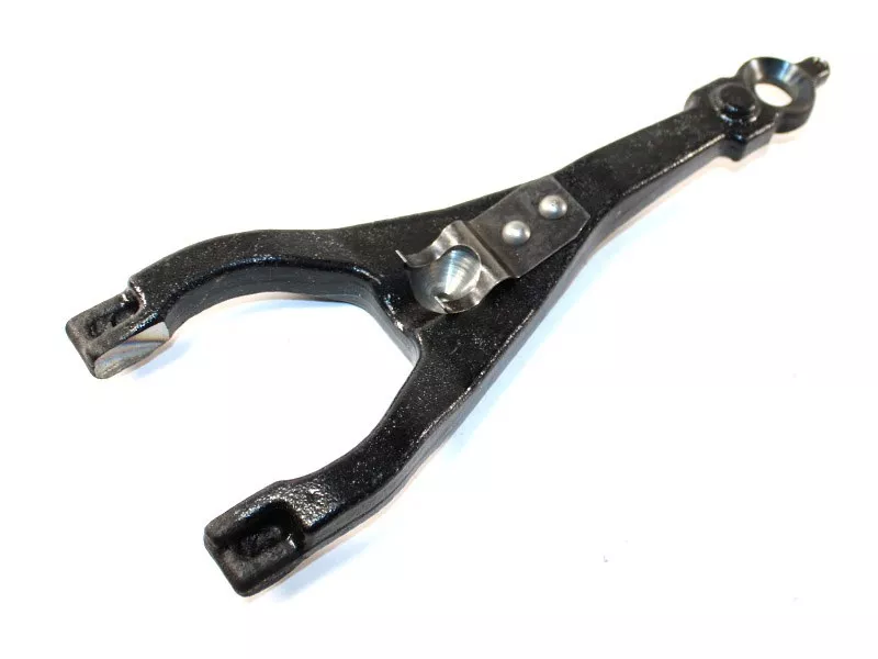 Вилка сцепления ISUZU ELF NMR85 07 - Артикул 8972553030 - Производитель Isuzu - Фото, Отзывы, Цены 