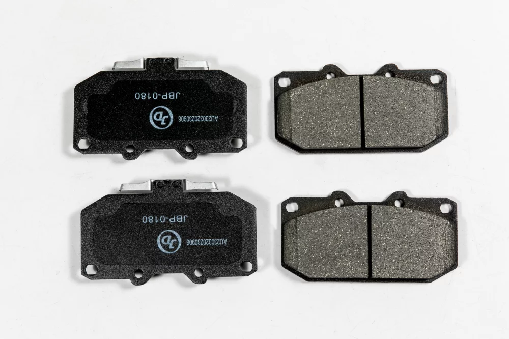 Колодки тормозные, передние D7037M - Артикул JBP0180 - Производитель Just Drive - Фото, Отзывы, Цены 