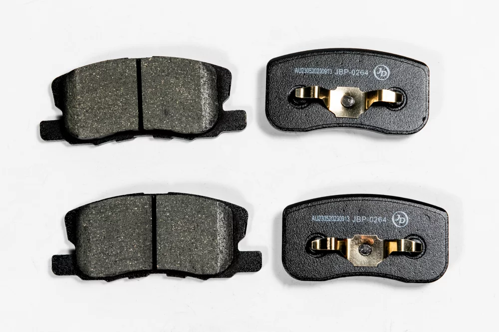 Колодки тормозные, передние D6121 - Артикул JBP0264 - Производитель Just Drive - Фото, Отзывы, Цены 