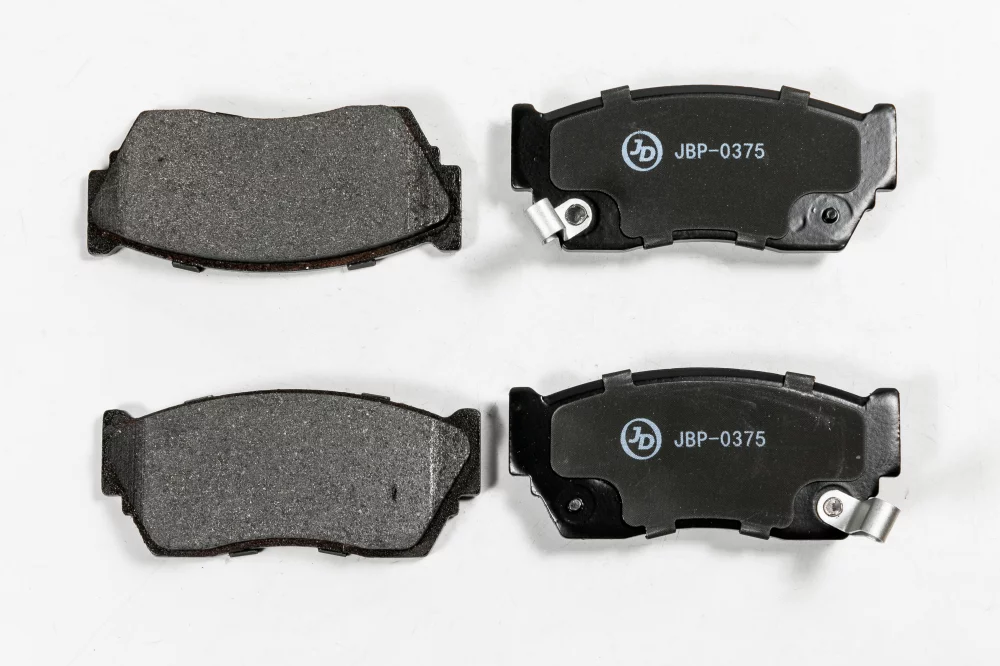 Колодки тормозные, передние D1215M - Артикул JBP0375 - Производитель Just Drive - Фото, Отзывы, Цены 
